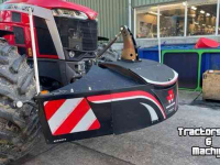 Front-bumper Massey Ferguson Tractorbumper / Frontbumper / Aanrijdbeveiliging