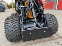 Shovel / Wiellader / Kniklader Giant SK 252 D Skidster diesel stage V