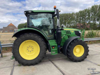 Tractor / Trekker John Deere 6130R