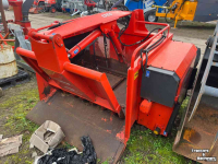 Voeruitkuilbak Kuhn Polycrok met bietensnijder