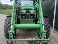 Tractor / Trekker John Deere 6115R