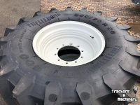 Wielen, Banden, Velgen & Afstandsringen  Trelleborg - 600/70R28 TM900 op wiel Valtra Q-serie