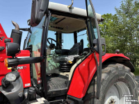 Tractor / Trekker Massey Ferguson 6714S Dyna-6 +FL 4220