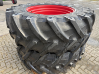 Wielen, Banden, Velgen & Afstandsringen Trelleborg 580/70R38 op velg 8 gats fendt
