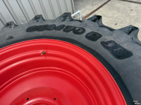 Wielen, Banden, Velgen & Afstandsringen Trelleborg 580/70R38 op velg 8 gats fendt