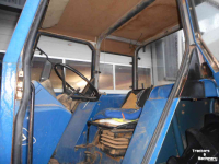Traktoren Ebro 6125