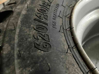 Wielen, Banden, Velgen & Afstandsringen BKT 620/40R22,5, incl. velg!