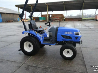 Tractor / Trekker Iseki TM3267E .