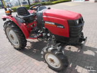 Smalspoor tractor Shibaura st 330