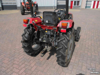 Smalspoor tractor Shibaura st 330