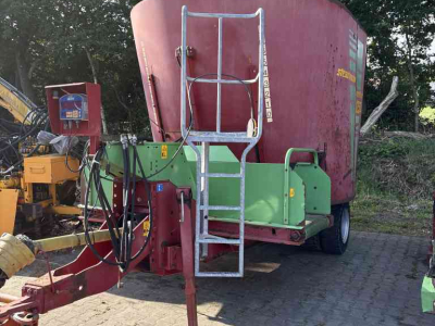 Voermengwagen Strautmann Vertimix 1250