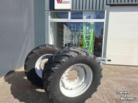 Wielen, Banden, Velgen & Afstandsringen Barkley 540/65R30 BLA03