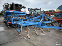 Zaaicombinatie Lemken Thorit 8/300 + Saphir 7/300 zaaicombinatie