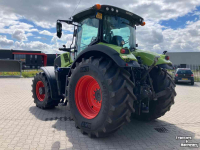 Tractor / Trekker Claas Axion 830 CMatic Tractor