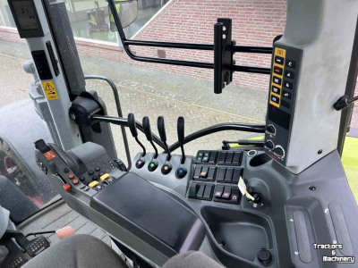 Tractor / Trekker Claas Arion 610