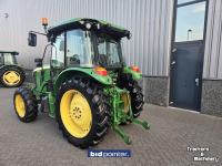 Tractor / Trekker John Deere 5100M