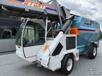 Voermengwagen Storti Labrador 120