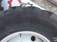 Wielen, Banden, Velgen & Afstandsringen Michelin 540/65r28