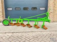 Ploegen  Stoppelploeg 6 schaar