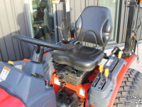 Compact tractor Branson 2505H hydrostaat compacttrekker tuinbouwtractor gazonbanden