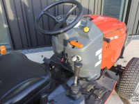 Compact tractor Branson 2505H hydrostaat compacttrekker tuinbouwtractor gazonbanden
