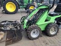 Shovel / Wiellader / Kniklader Avant 320S