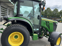 Smalspoor tractor John Deere 4066R