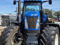 Tractor / Trekker New Holland T8020 FP 40 Kmh. Lucht, geveerde vooras