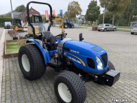 Smalspoor tractor New Holland Boomer 50