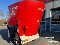Voermengwagen Vertikaal Trioliet Solomix 1-ZK 12 Voermengwagen