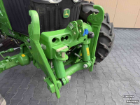 Tractor / Trekker John Deere 6120M