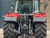 Tractor / Trekker Massey Ferguson 5S.135 Dyna-6 Exclusive