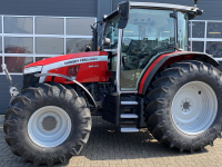 Tractor / Trekker Massey Ferguson 5M.145 Dyna4