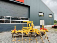 Cultivator Rumptstad Cultivator met kooirol en hydraulische hefinrichting