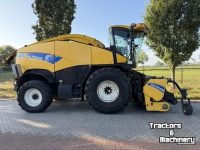 Veldhakselaar New Holland FR9080