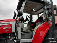 Tractor / Trekker Massey Ferguson 5S.145 Dyna-VT