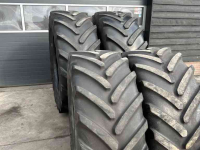 Wielen, Banden, Velgen & Afstandsringen Michelin 650/65R38 & 540/65R28