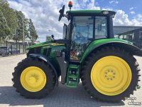 Tractor / Trekker John Deere 6M 125