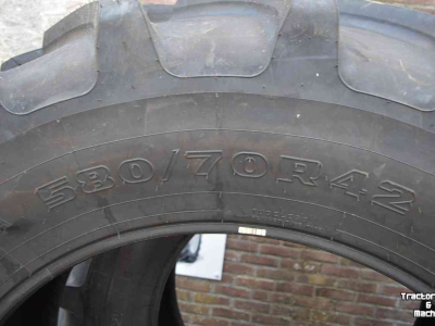 Wielen, Banden, Velgen & Afstandsringen Firestone 580/70r42 demontage