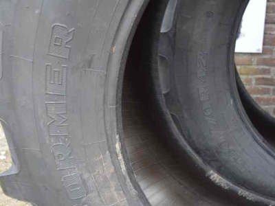 Wielen, Banden, Velgen & Afstandsringen Firestone 580/70r42 demontage