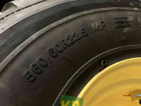 Wielen, Banden, Velgen & Afstandsringen Nokian 560/60r22.5 + 650/65R30.5 Country King 176D TL l
