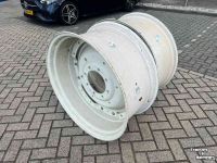 Wielen, Banden, Velgen & Afstandsringen New Holland W15x34 velgen set gebruikt
