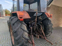 Tractor / Trekker Case-IH 833
