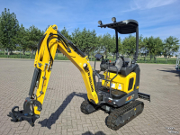 Mini-graver / Mini-graafmachine New Holland E15X