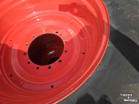 Wielen, Banden, Velgen & Afstandsringen Trelleborg 750/70R44 en 650/60R38