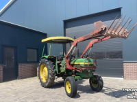 Tractor / Trekker John Deere 1130 met voorlader en 1040 - beide 2wd en kenteken fendt ford international