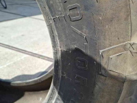 Wielen, Banden, Velgen & Afstandsringen Pirelli 420/70R28