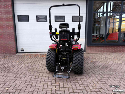 Compact tractor Captain 263 H