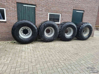 Wielen, Banden, Velgen & Afstandsringen Vredestein Vredestein 650/50R22.5 banden op velg. Dumper/kieper/ladewagen.