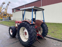 Compact tractor International 633 4wd